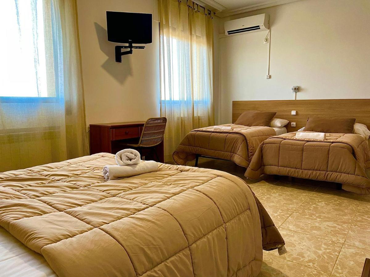 Hostal Torresmancha 拉瓜迪亚 外观 照片