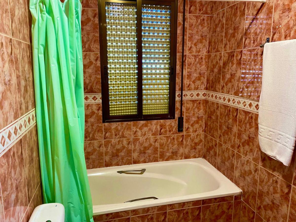 Hostal Torresmancha 拉瓜迪亚 外观 照片